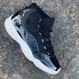Jordan Brand Retro 11 “Clear-Black” -WMNS